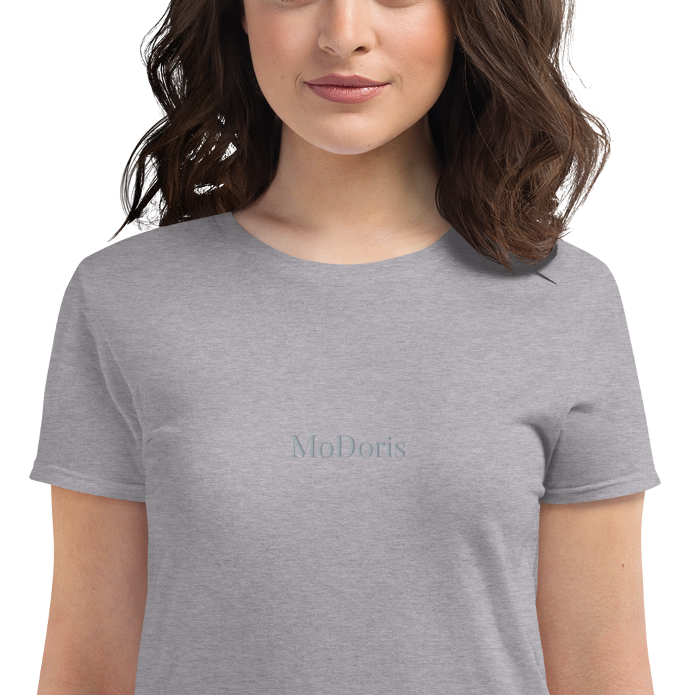 MoDoris Women's Short Sleeve T-shirt