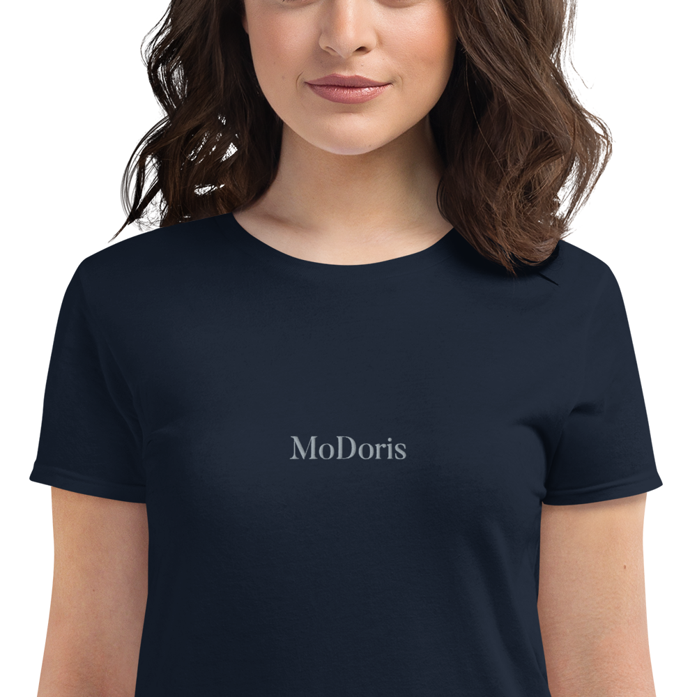 MoDoris Women's Short Sleeve T-shirt